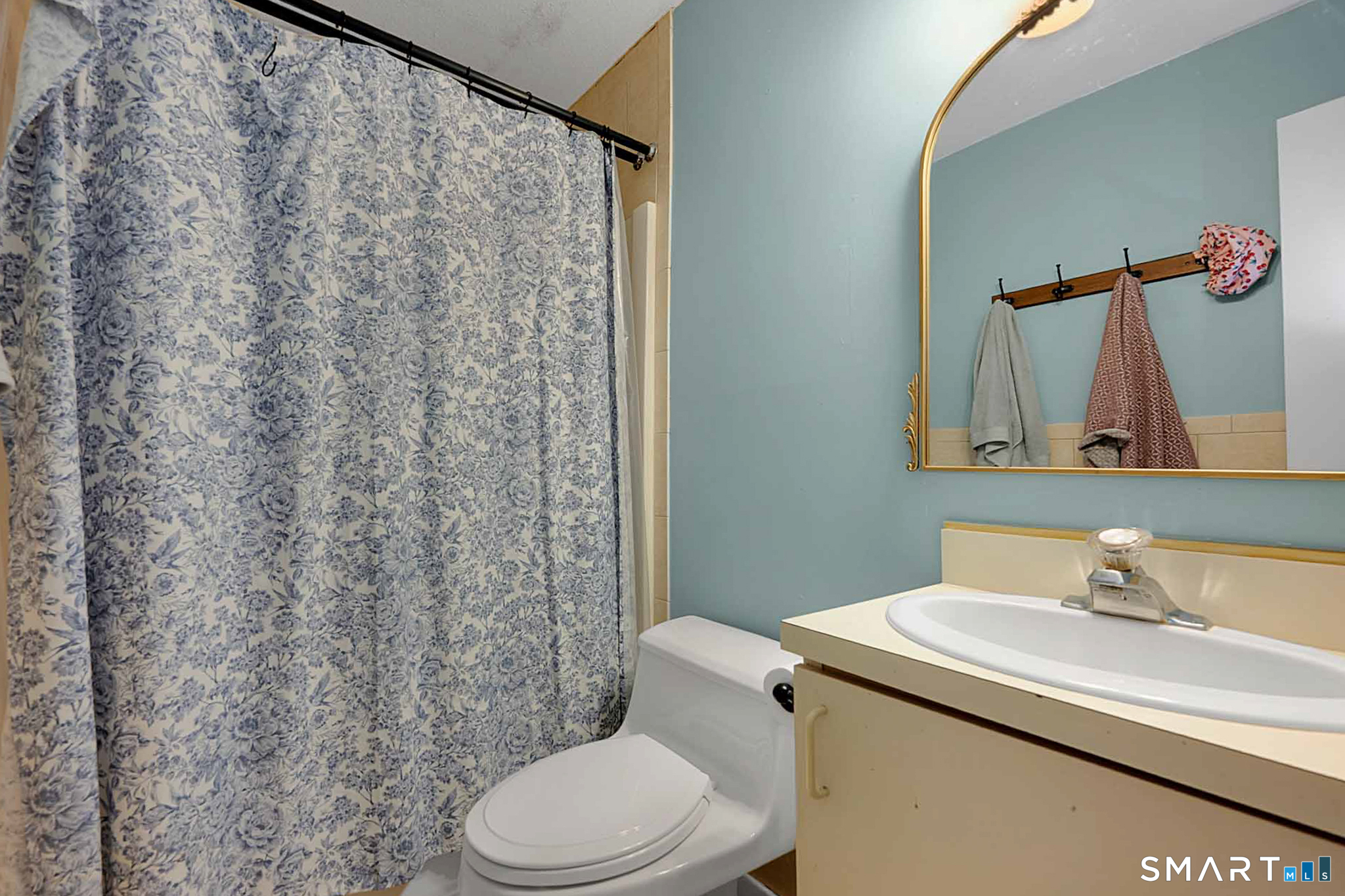 585 Park Road, Unit 72 Waterbury, CT 06708 - Photo 9 of 11