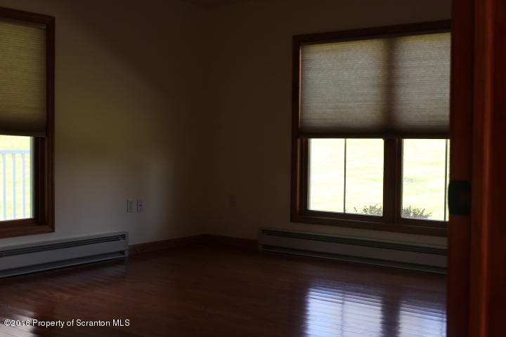 124 Shust Road Carbondale, PA 18407 - Photo 30 of 68 Gallery Image 30