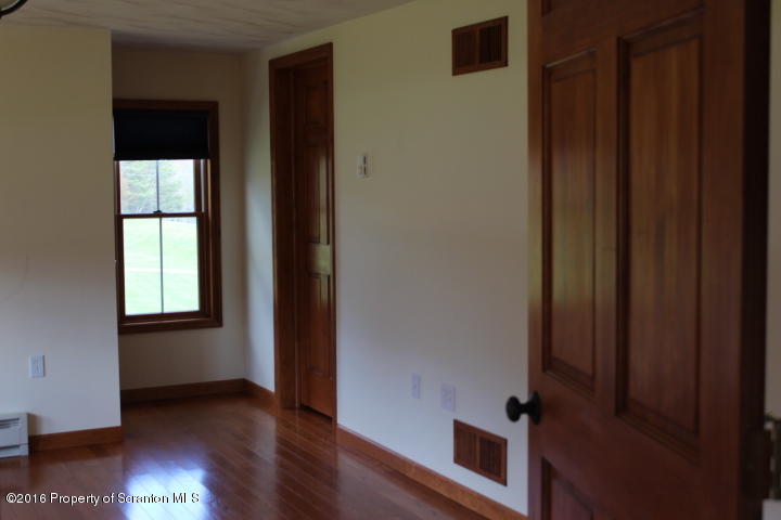 124 Shust Road Carbondale, PA 18407 - Photo 45 of 68 Gallery Image 45