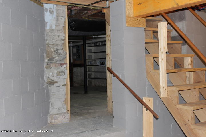 124 Shust Road Carbondale, PA 18407 - Photo 66 of 68 Gallery Image 66