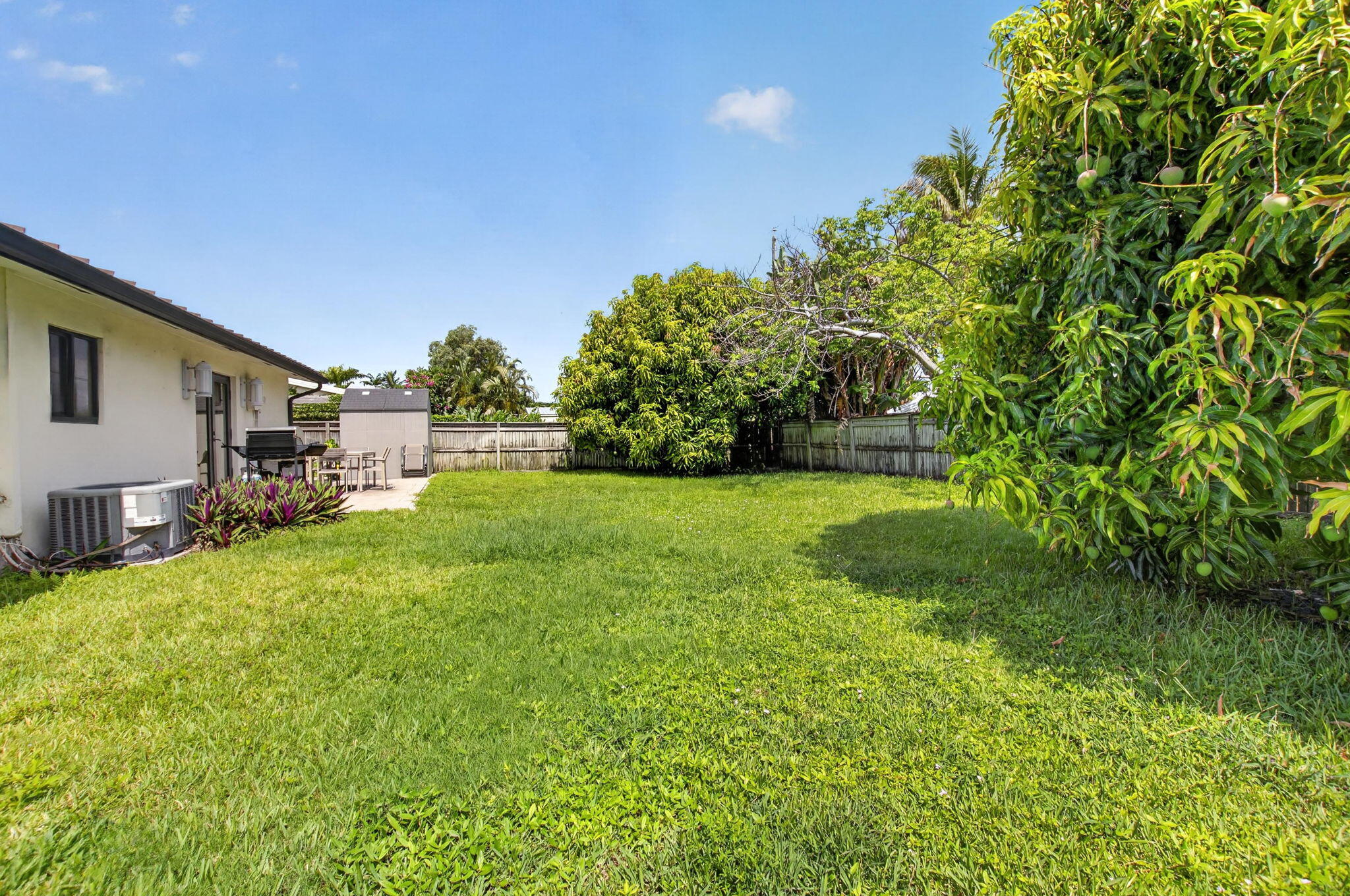 115 Northwest 7th Street Boca Raton, FL 33432 - Photo 12 of 58 12-web-or-mls-DSC_4496