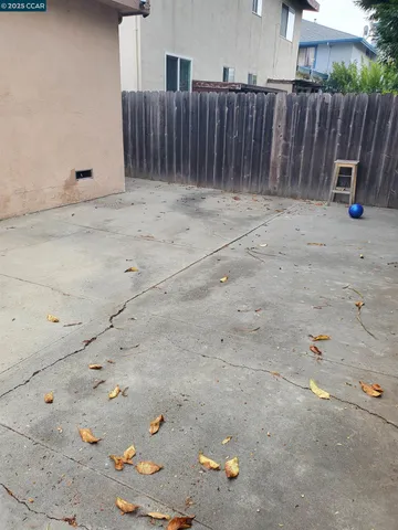 $997,800 | 5600 Carlos Avenue, Richmond, CA 94804