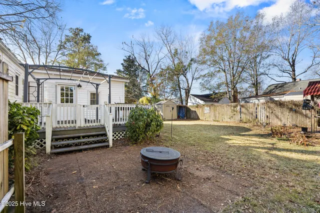 $200,000 | 315 Bordeaux Street, Jacksonville, NC 28540