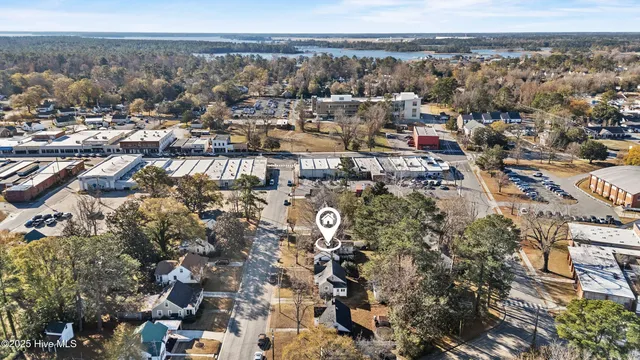 $200,000 | 315 Bordeaux Street, Jacksonville, NC 28540
