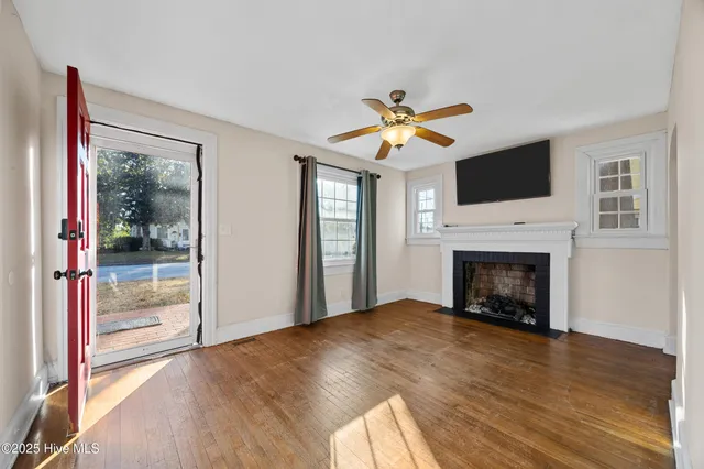 $200,000 | 315 Bordeaux Street, Jacksonville, NC 28540