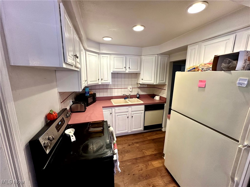 13816 Cedar Road University Heights, OH 44118 - Photo 12 of 25