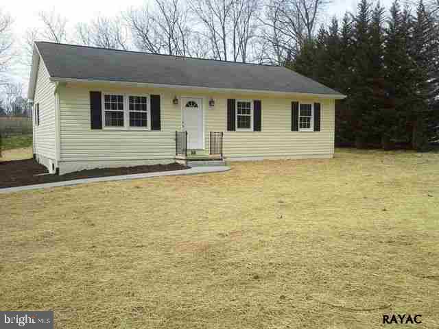 35 Clubhouse Road Delta, PA 17314 - Photo 1 of 17 Gallery Image 1
