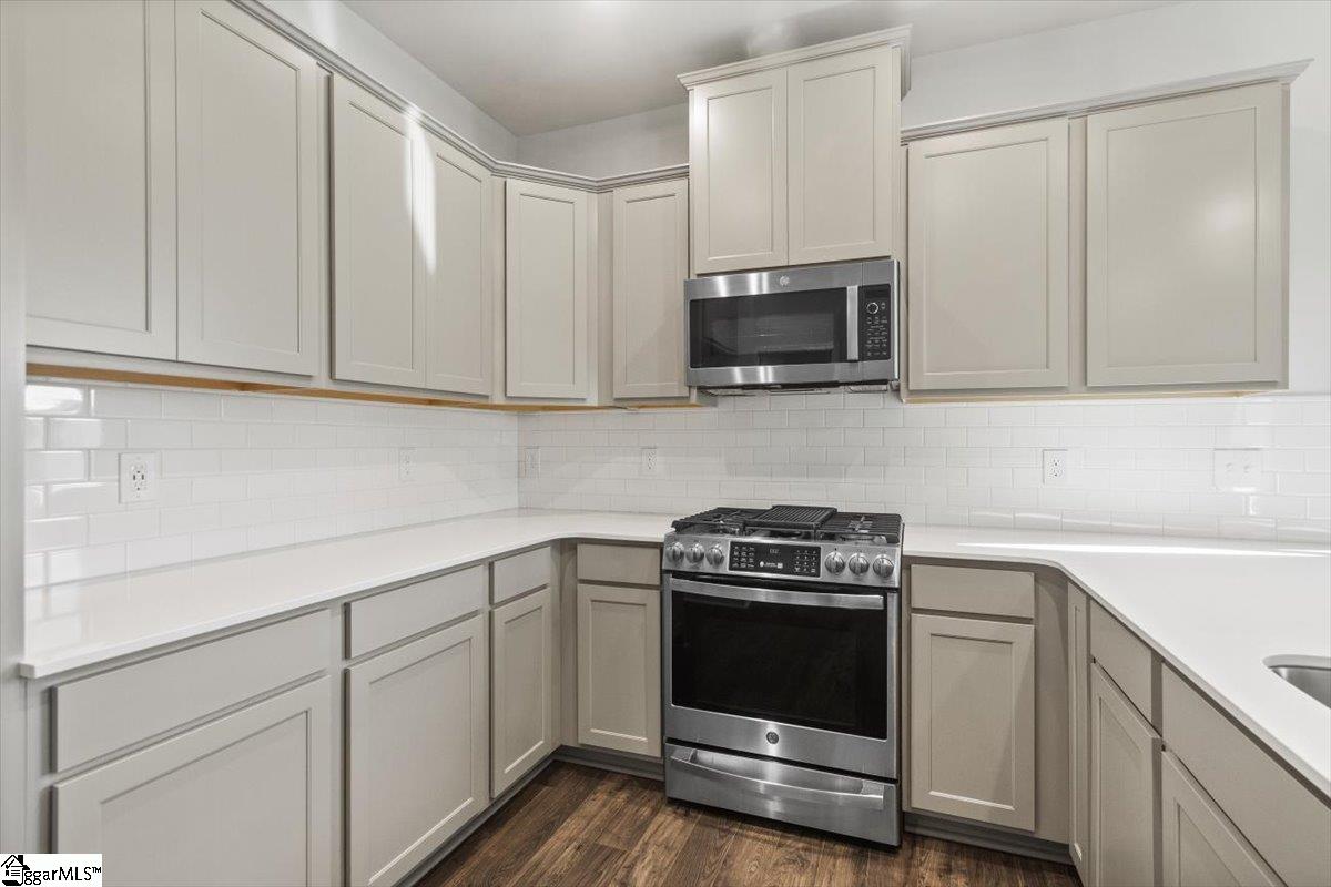 4022 Francis Spg Way Inman, SC 29349 - Photo 11 of 17 Gallery Image 11