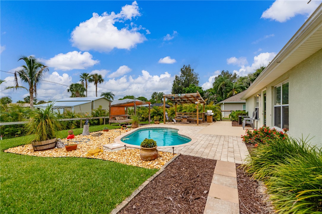 818 George Street Sebastian, FL 32958 - Photo 8 of 36 Gallery Image 8
