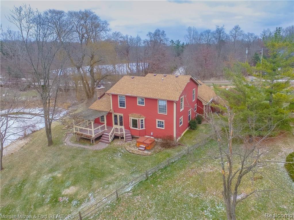 7775 Perry Lake Road Clarkston, MI 48348 - Photo 37 of 39 7775 Perry Lake-56.jpg