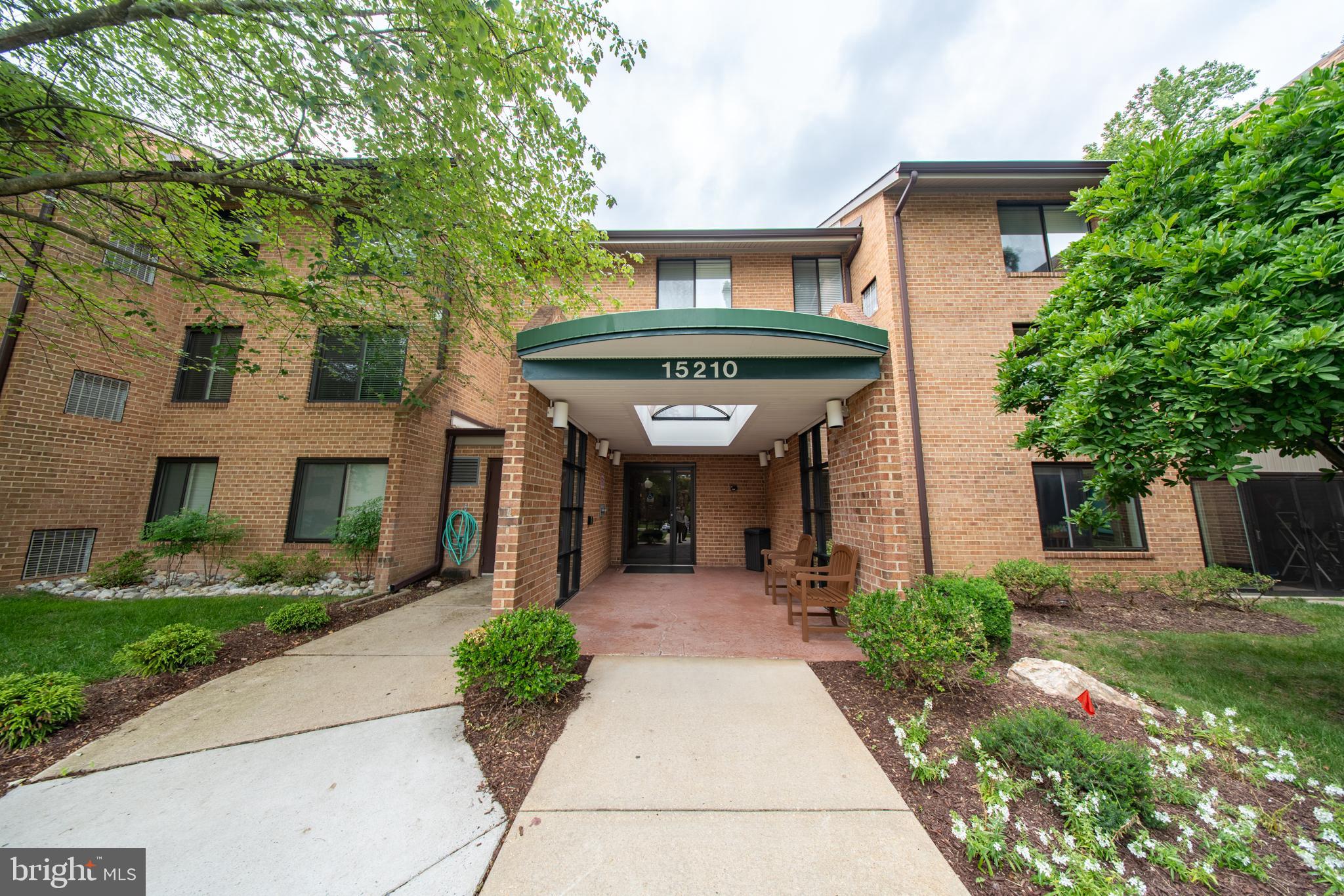 15210 Elkridge Way, Unit 912J Silver Spring, MD 20906 - Photo 1 of 35 Entrance