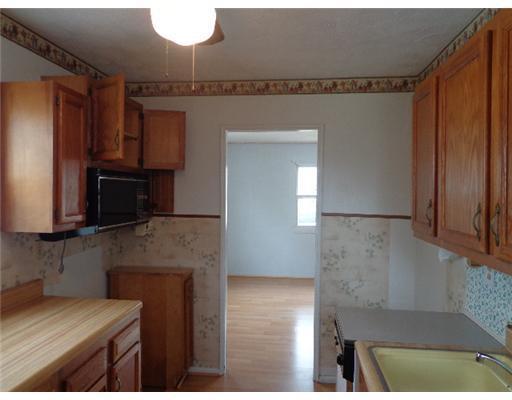 363 Reames Avenue Springfield, OH 45505 - Photo 5 of 9