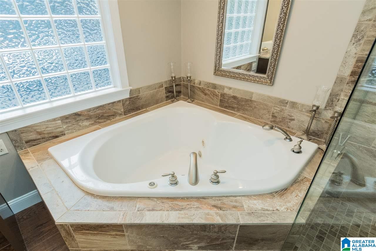 604 South Sanders Road Hoover, AL 35226 - Photo 25 of 43