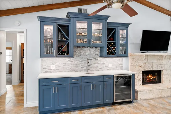 $1,690,000 | 19785 Castlewood Drive, Jupiter, FL 33458