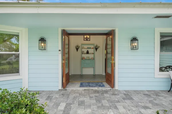 $1,690,000 | 19785 Castlewood Drive, Jupiter, FL 33458