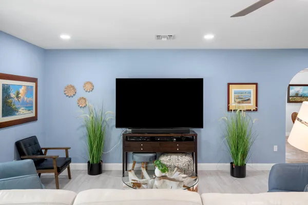 $1,690,000 | 19785 Castlewood Drive, Jupiter, FL 33458