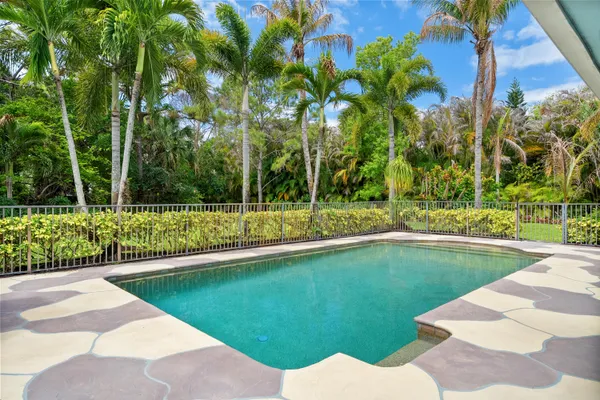 $1,690,000 | 19785 Castlewood Drive, Jupiter, FL 33458