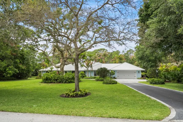 $1,690,000 | 19785 Castlewood Drive, Jupiter, FL 33458