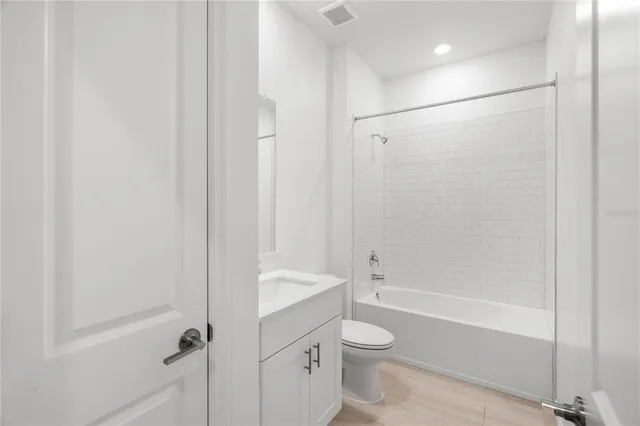 $2,299 | 18170 Pleasantview Boulevard, Land O Lakes, FL 34638