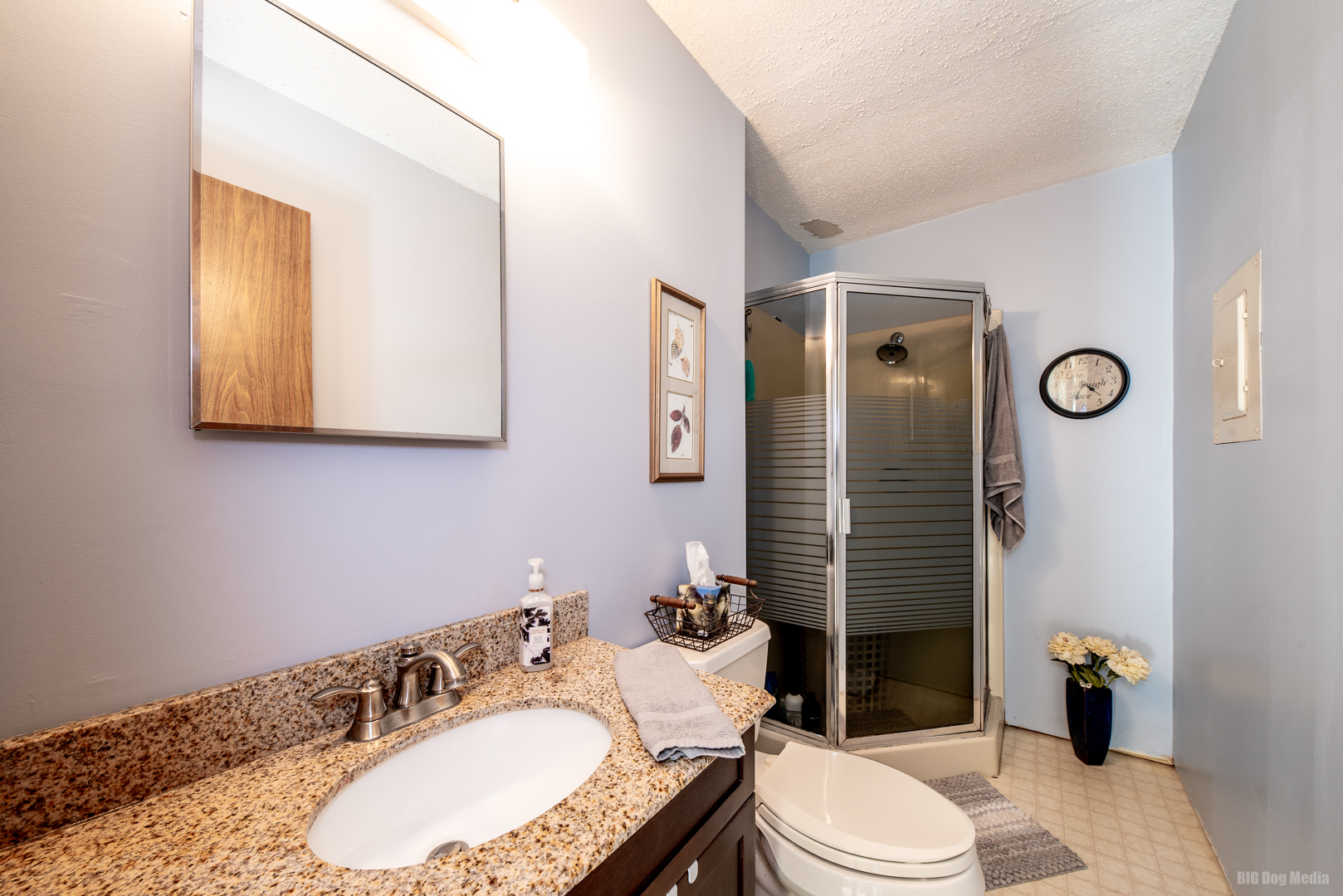 827 Independence Drive Bourbonnais, IL 60914 - Photo 14 of 25 a bathroom with a sink toilet and shower