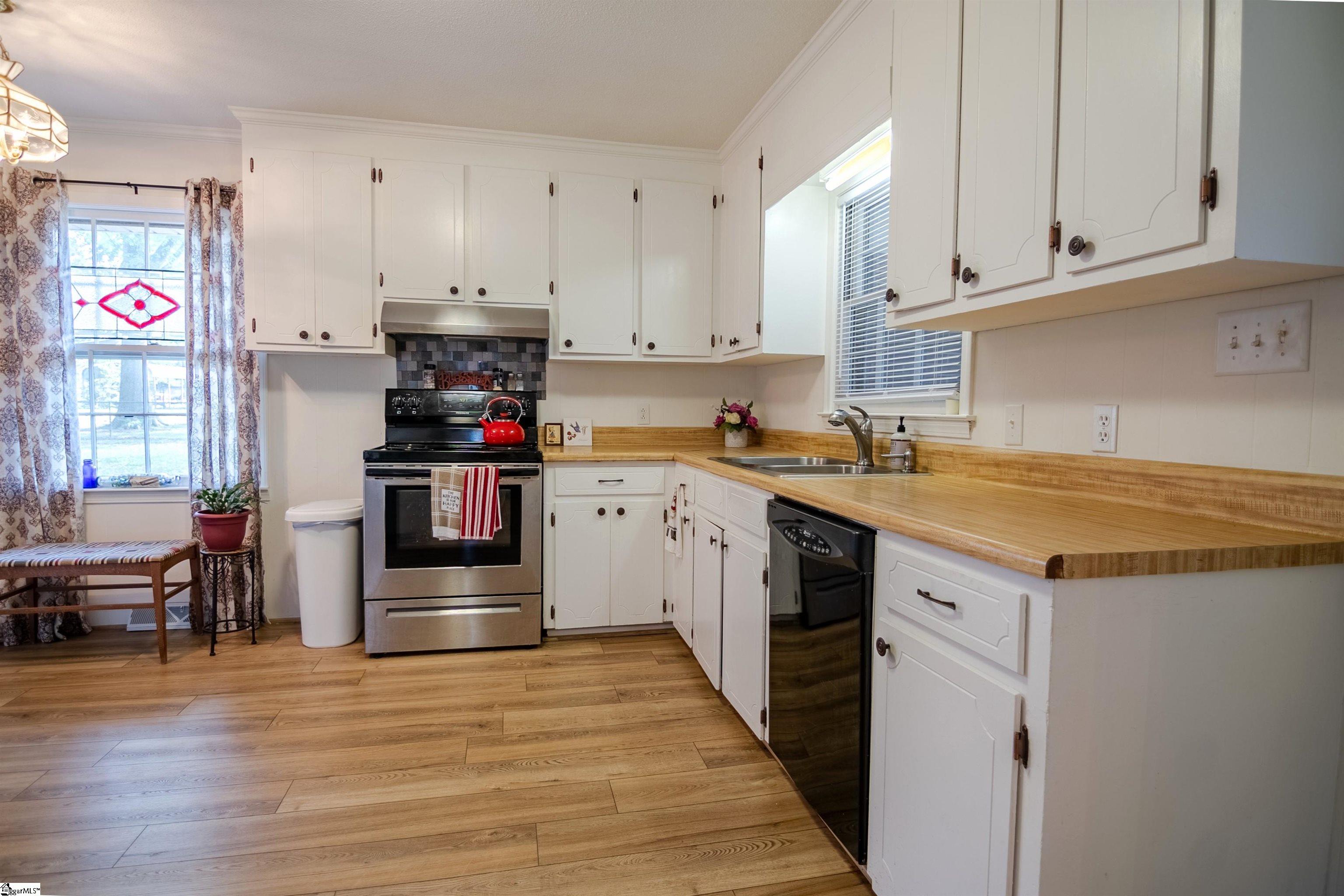 407 Arcadia Drive Anderson, SC 29621 - Photo 15 of 34