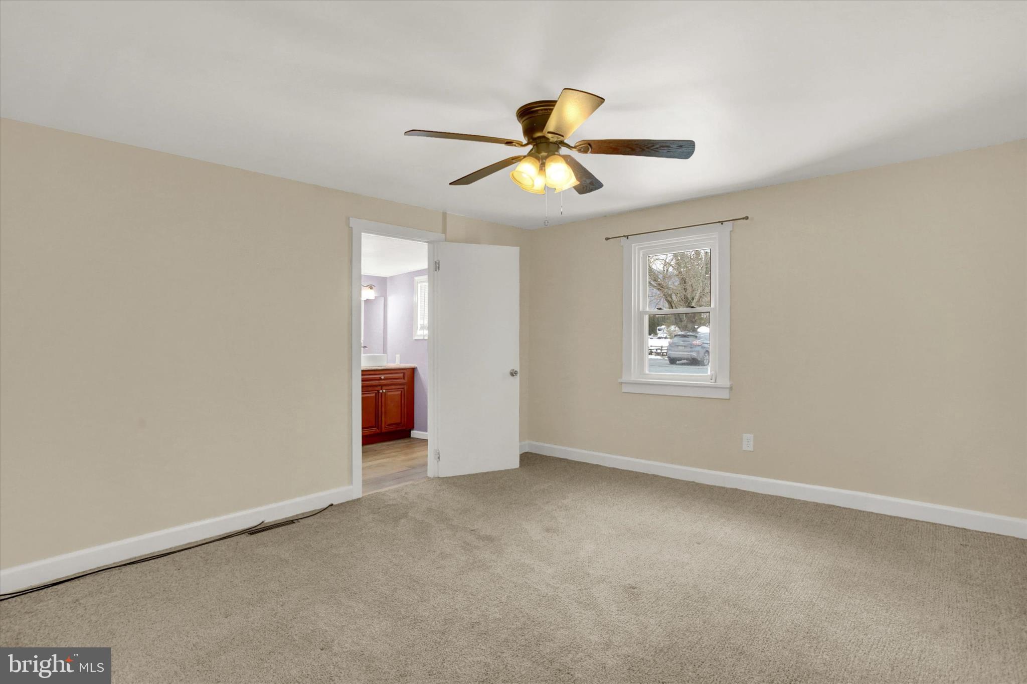 126 Locust Street Elizabethville, PA 17023 - Photo 14 of 33
