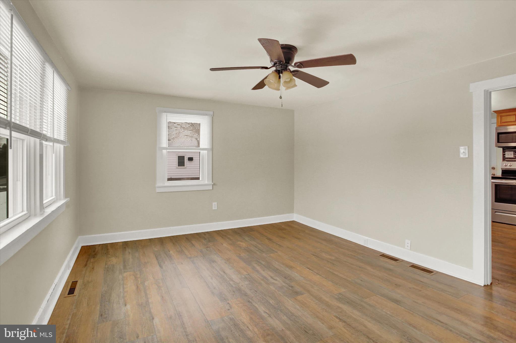 126 Locust Street Elizabethville, PA 17023 - Photo 7 of 33