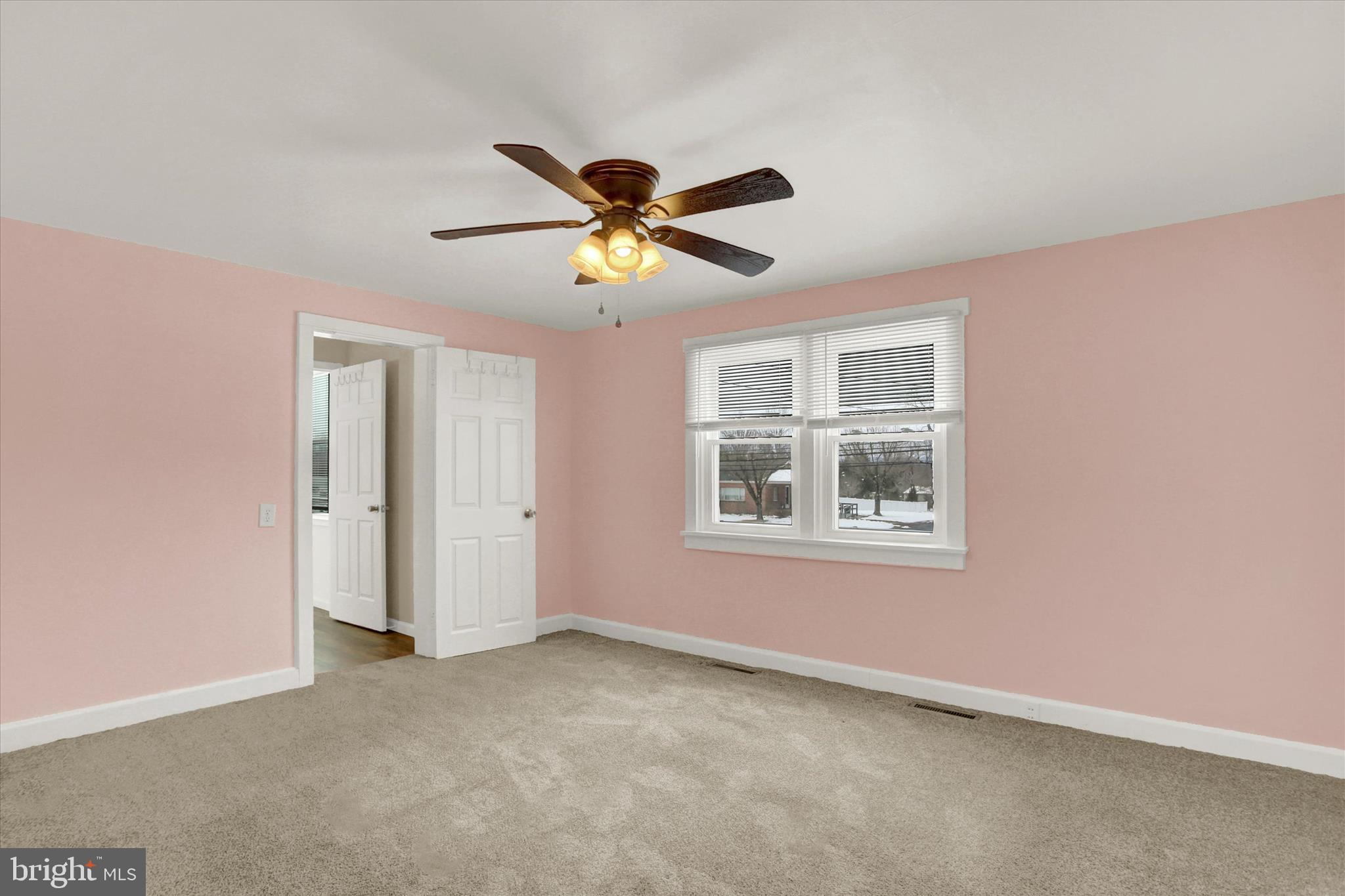 126 Locust Street Elizabethville, PA 17023 - Photo 10 of 33