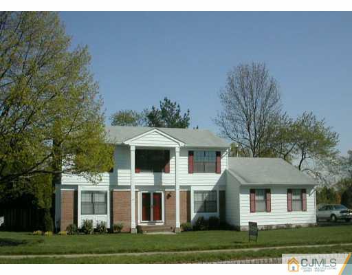 125 Hickory Road Somerset, NJ 08873 - Photo 1 of 8 Gallery Image 1