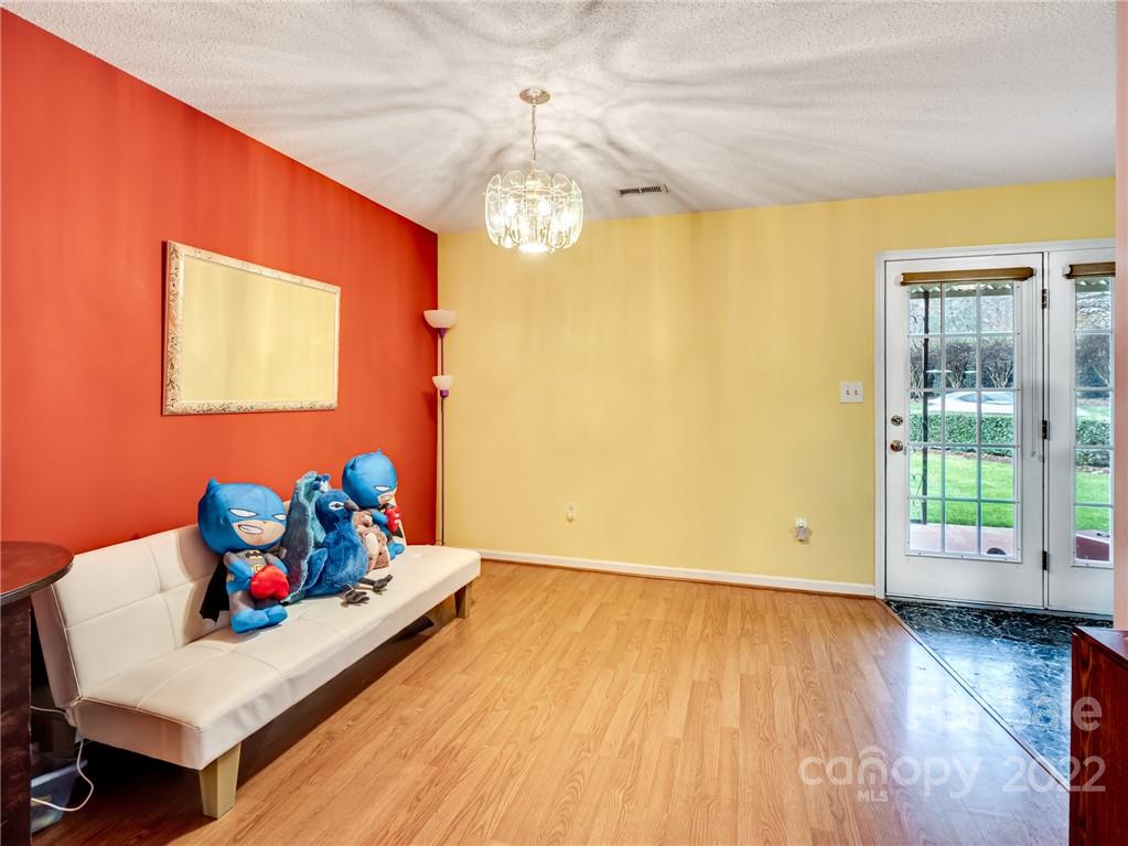 319 7th St Place Southwest, Unit D1 Conover, NC 28613 - Photo 6 of 20 Gallery Image 6