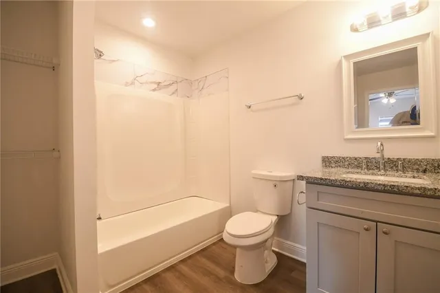 $1,500 | 415 West 29th Avenue, Covington, LA 70433