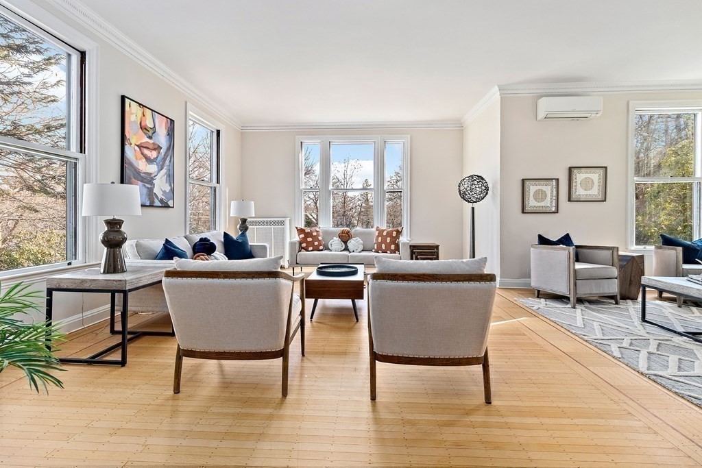 172 Buckminster Road Brookline, MA 02445 - Photo 2 of 20