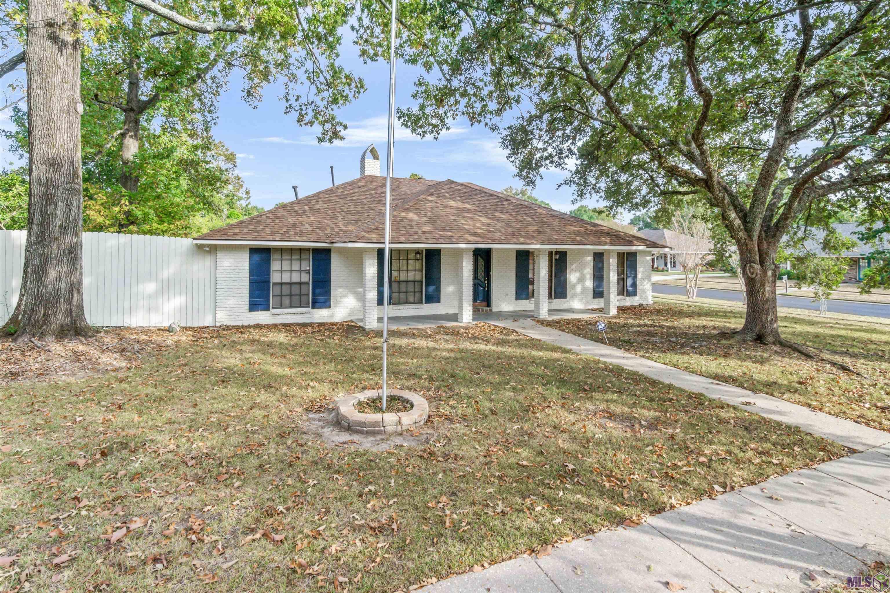 6347 Hickory Ridge Boulevard Baton Rouge, LA 70817 - Photo 2 of 15 Gallery Image 2