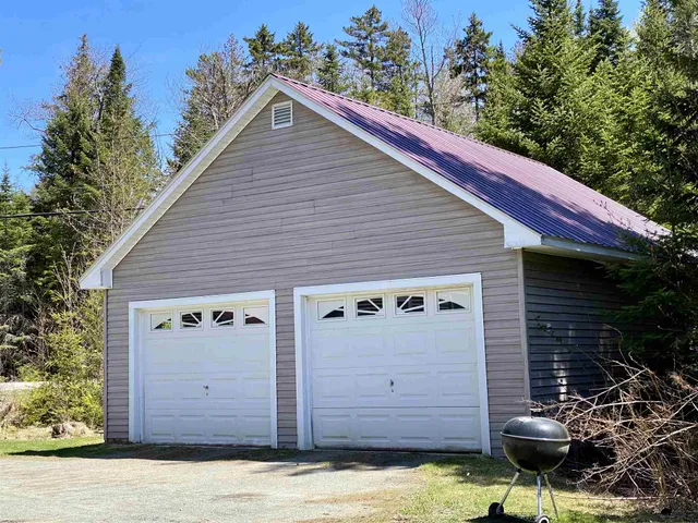 $575,000 | 3714 Maidstone Lake Road, Maidstone, VT 05905