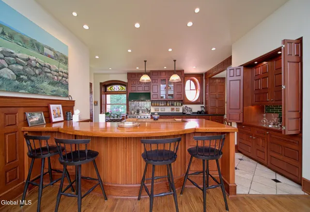 $7,990,000 | 795 North Broadway, Saratoga Springs, NY 12866