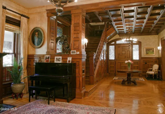 $7,990,000 | 795 North Broadway, Saratoga Springs, NY 12866