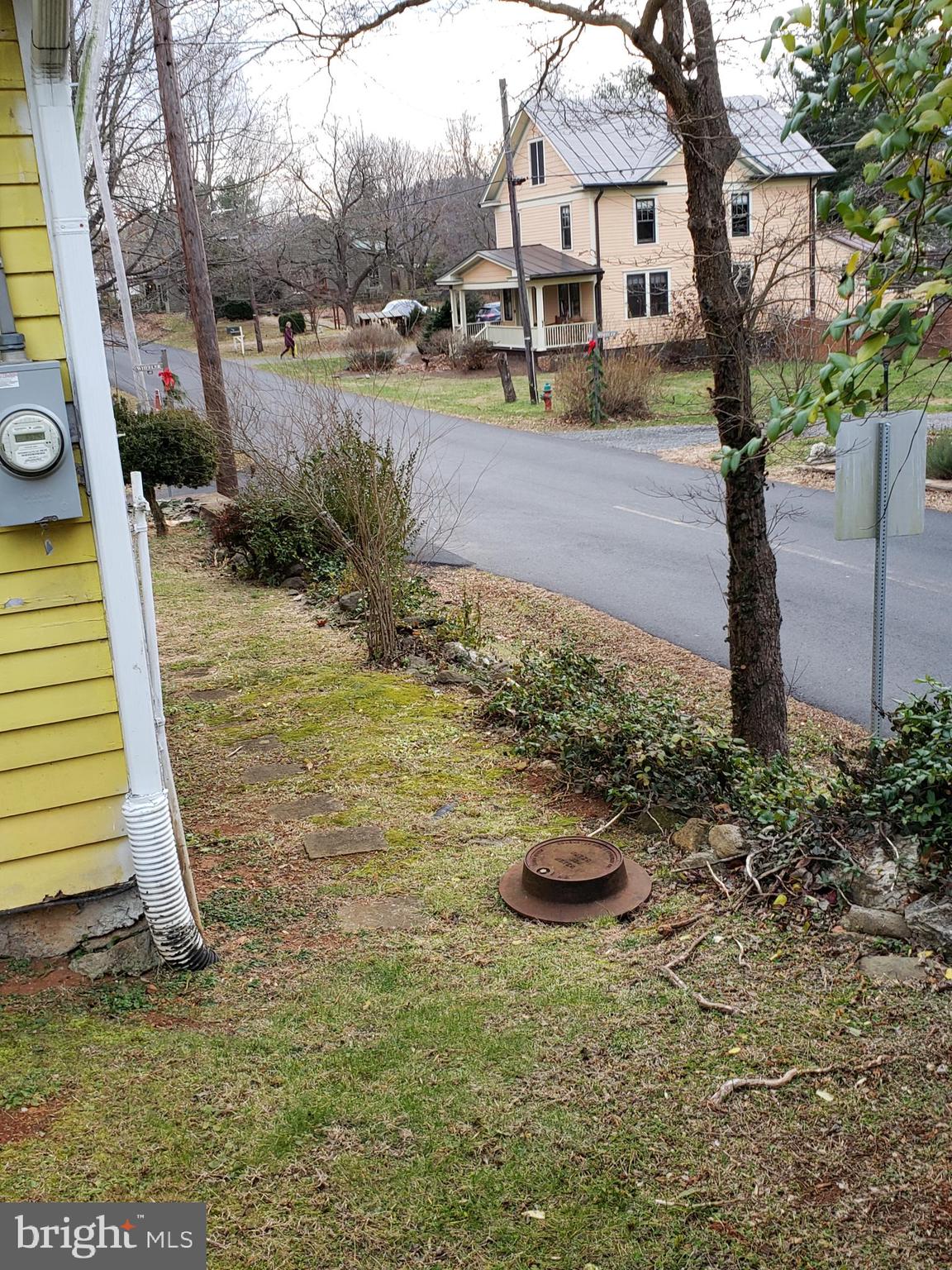 309 Wheeler Street Washington, VA 22747 - Photo 6 of 12 View from rear with water meter & electric meter.
