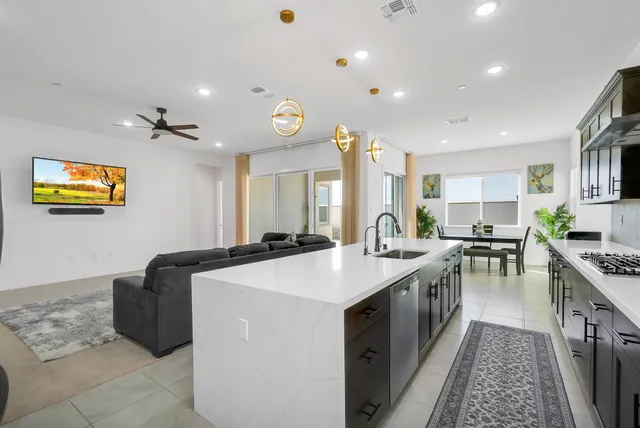 $789,000 | 3456 Mulholland Drive, Lathrop, CA 95330