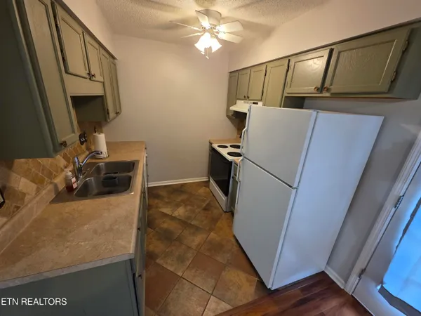 $1,500 | 6505 Doe Creek Way, Knoxville, TN 37918