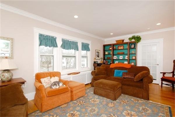 17 Cotter Road, Unit 17 Newton, MA 02468 - Photo 3 of 18 a living room with furniture and a large window