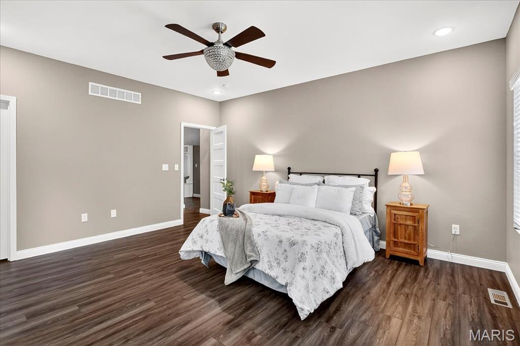 516 Ingleside Lane O'Fallon, IL 62269 - Photo 18 of 28