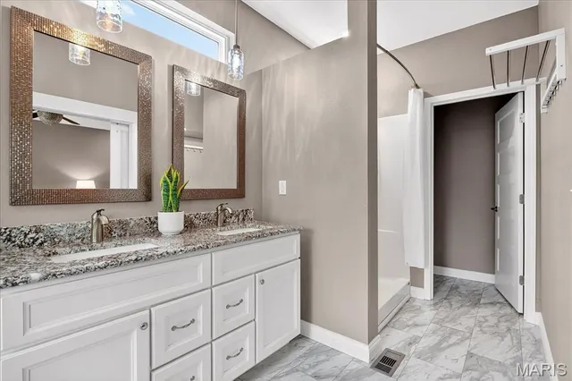 $580,000 | 516 Ingleside Lane, O'Fallon, IL 62269