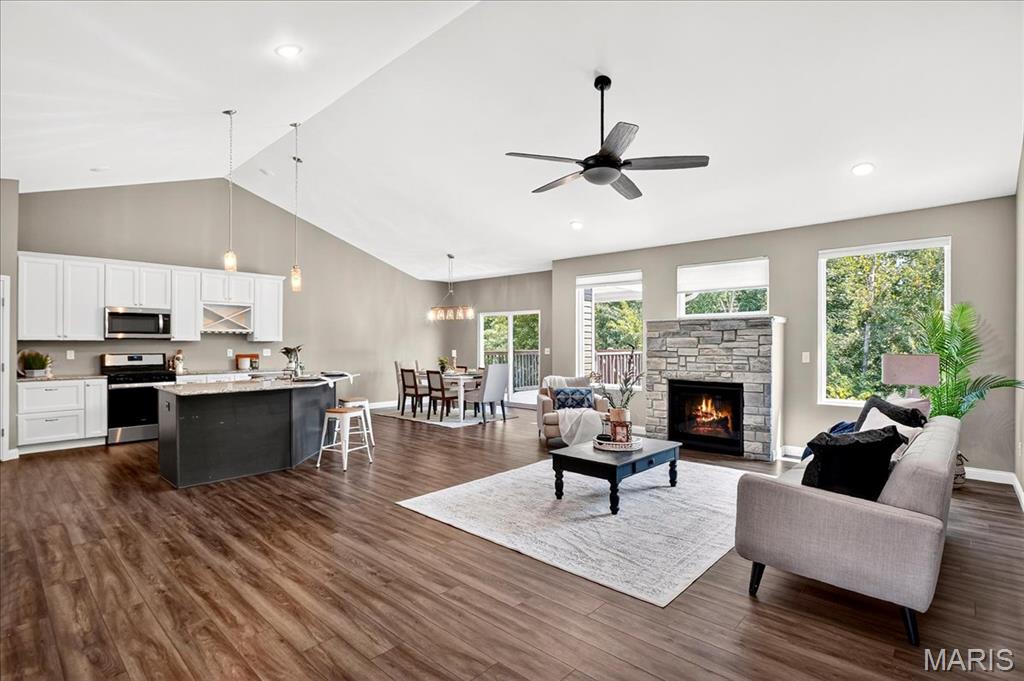 516 Ingleside Lane O'Fallon, IL 62269 - Photo 6 of 28