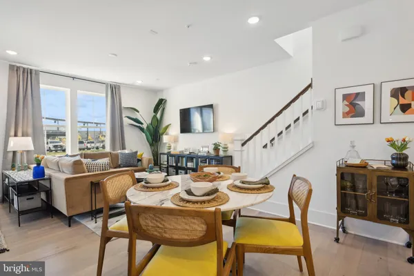 $489,999 | 105 East Cromwell Street, Unit 1004, Baltimore, MD 21230