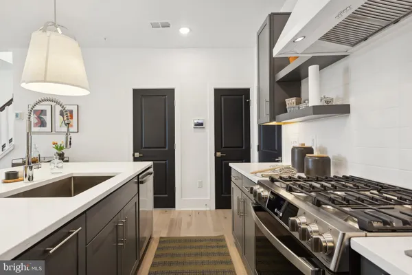 $489,999 | 105 East Cromwell Street, Unit 1004, Baltimore, MD 21230