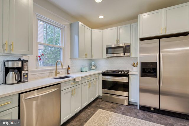 $1,718,000 | 16 West Masonic View Avenue, Alexandria, VA 22301