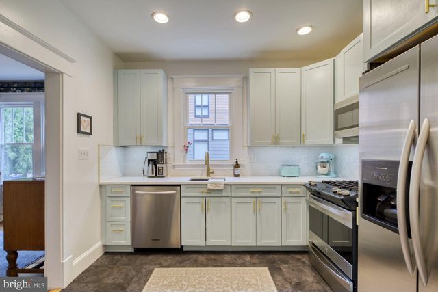 $1,718,000 | 16 West Masonic View Avenue, Alexandria, VA 22301