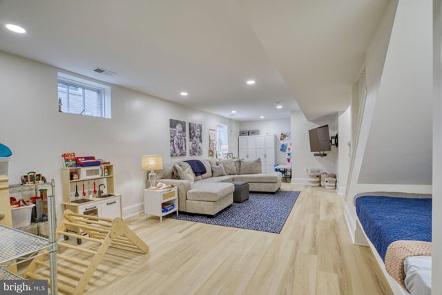$1,718,000 | 16 West Masonic View Avenue, Alexandria, VA 22301