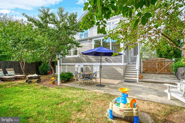 $1,718,000 | 16 West Masonic View Avenue, Alexandria, VA 22301