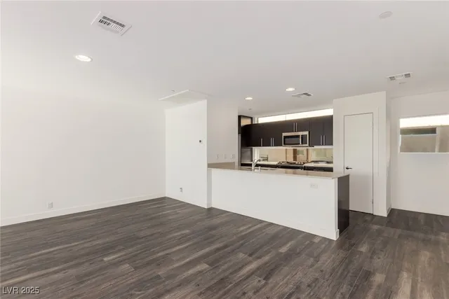 $479,900 | 2002 Lewis Avenue, Las Vegas, NV 89101